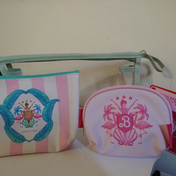 Barbie The Movie Makeup Bag Set of Three Mexico Exclusive 🇲🇽 - Picture 2 of 7